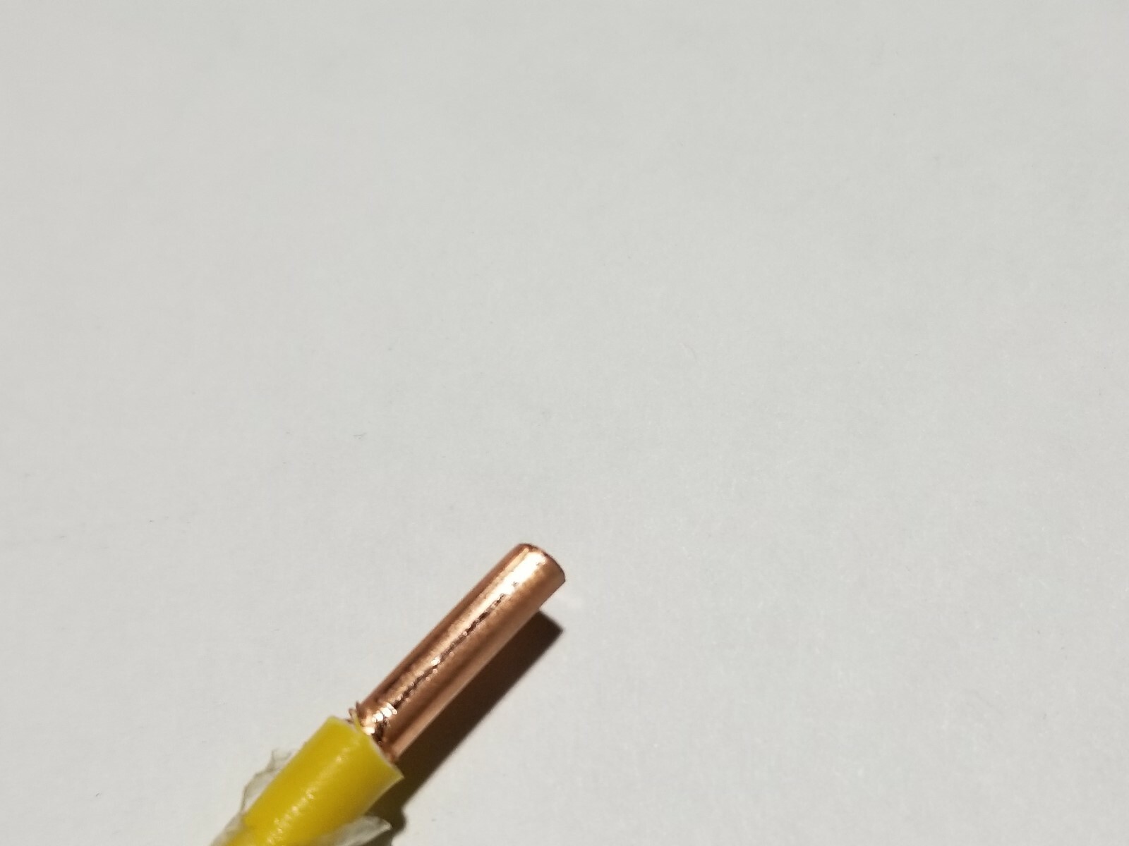 Southwire #10awg Solid THHN/THWN/MTW Building Wire Cable 600V Yellow /100ft