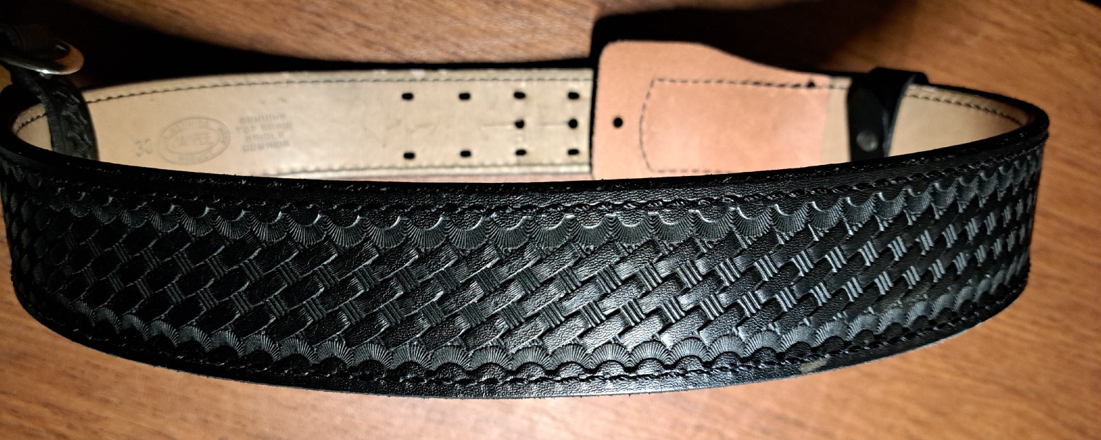 Sam Brown duty belt, braided design, sz 33, used, excellent cond. JayPee Corp