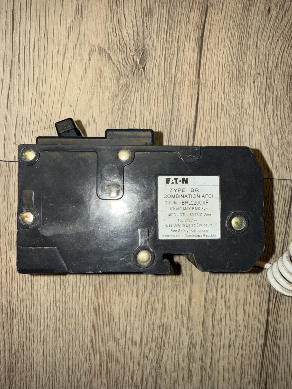 Eaton BRL220CAF Plug-In Mount Type BR Combination Arc Fault Circuit Breaker