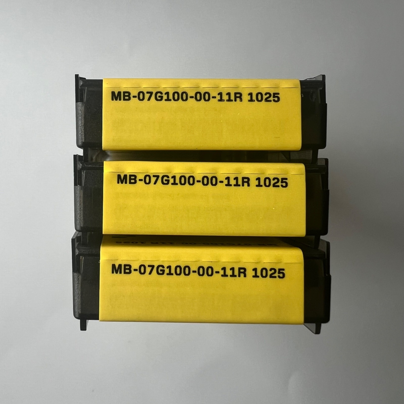 MB-07G100-00-11R 1025 /Sandvik /10 PCS