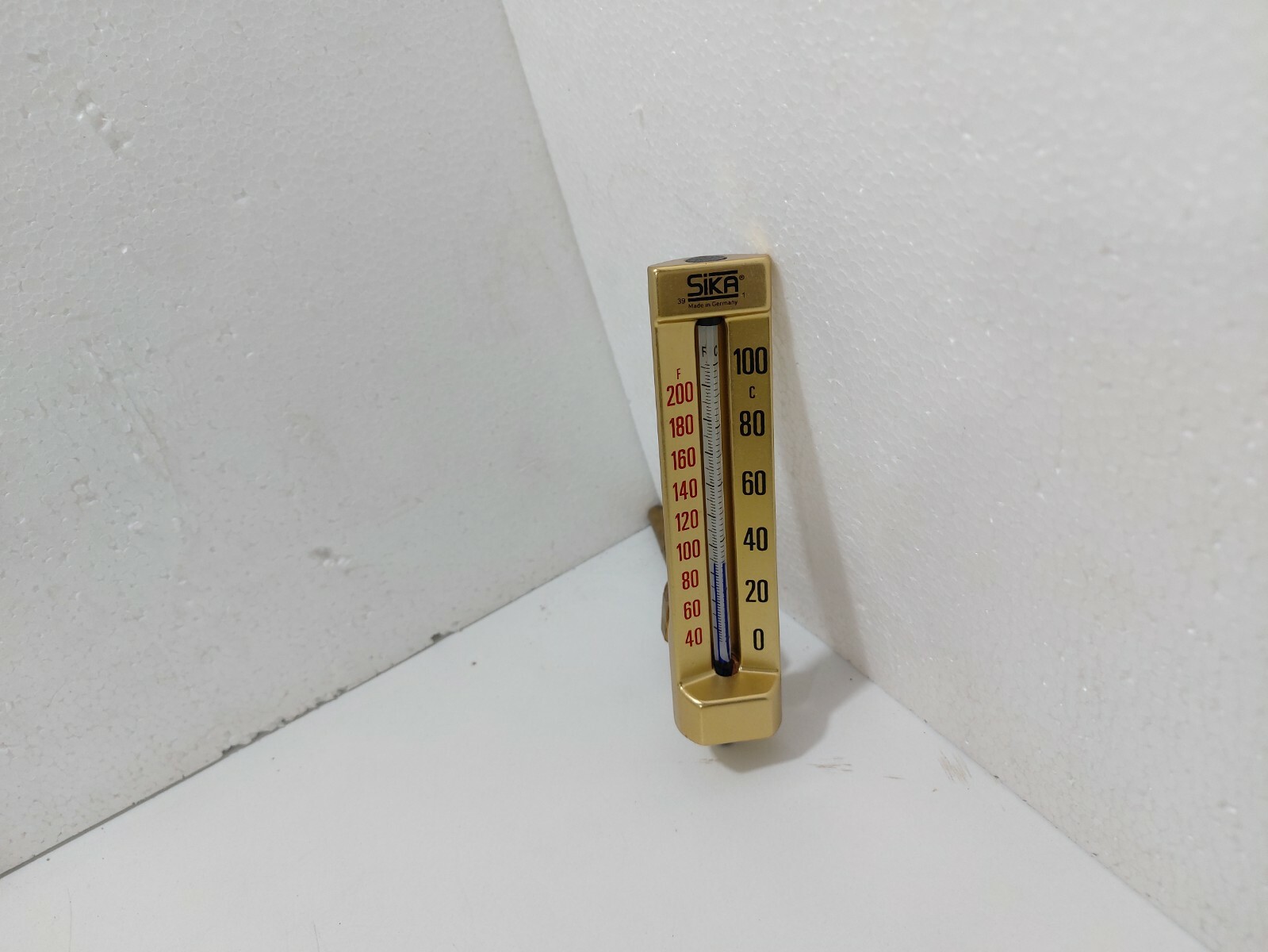 Sika Thermometer 0-100C , 40- 200F Angular Thermometer