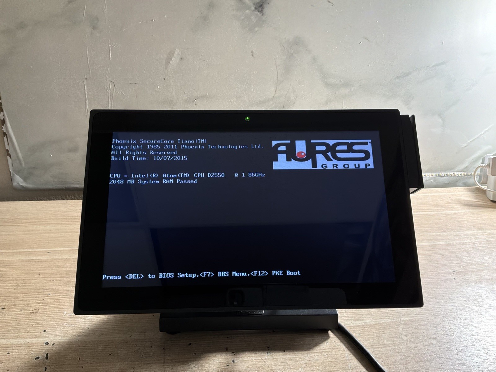 Agilysys J2 225 Integrated Touch Terminal POS System/JUA3361