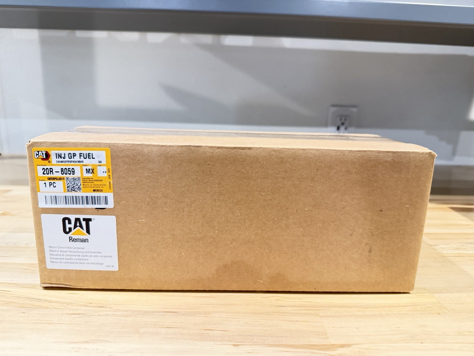 CAT 20R-8059 DIESEL INJECTOR (NEW FACTORY SEALED) FREE SHIPPING – GENUINE OEM