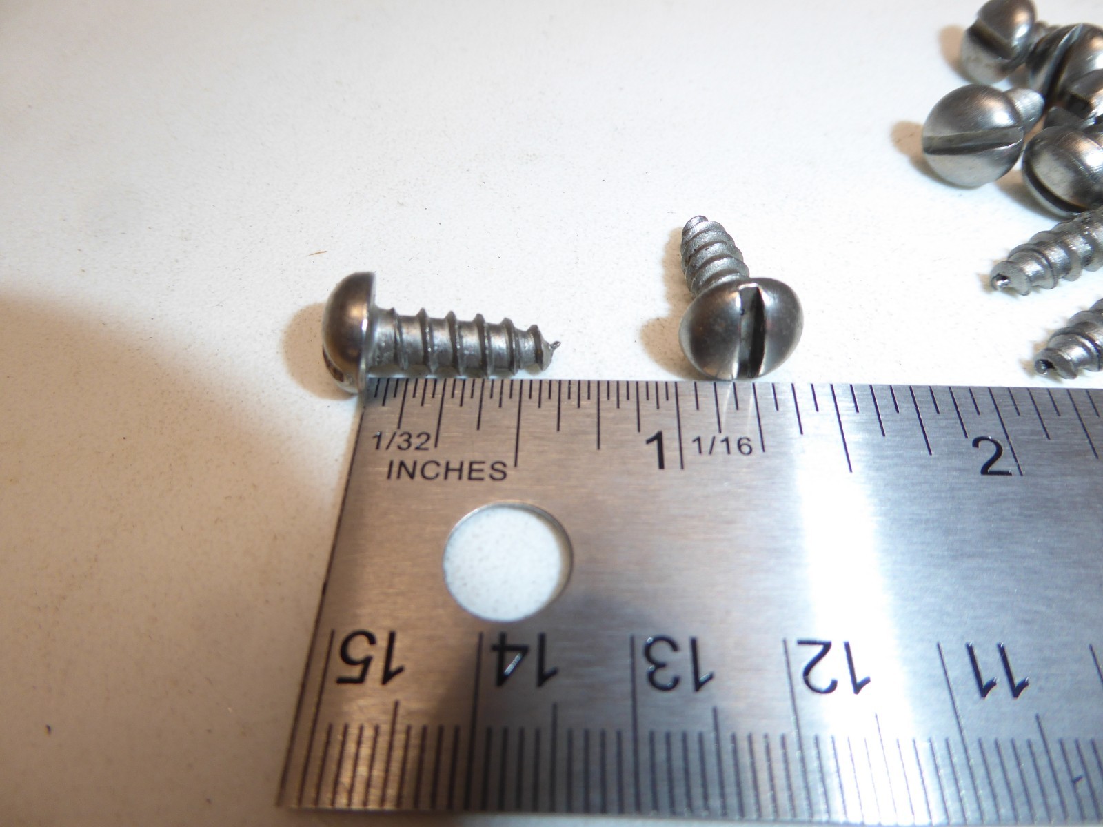 #12 x 5/8″ Rnd Hd Steel Slotted Tapping Sheet Metal Screw VINTAGE USA NEW Qty 20