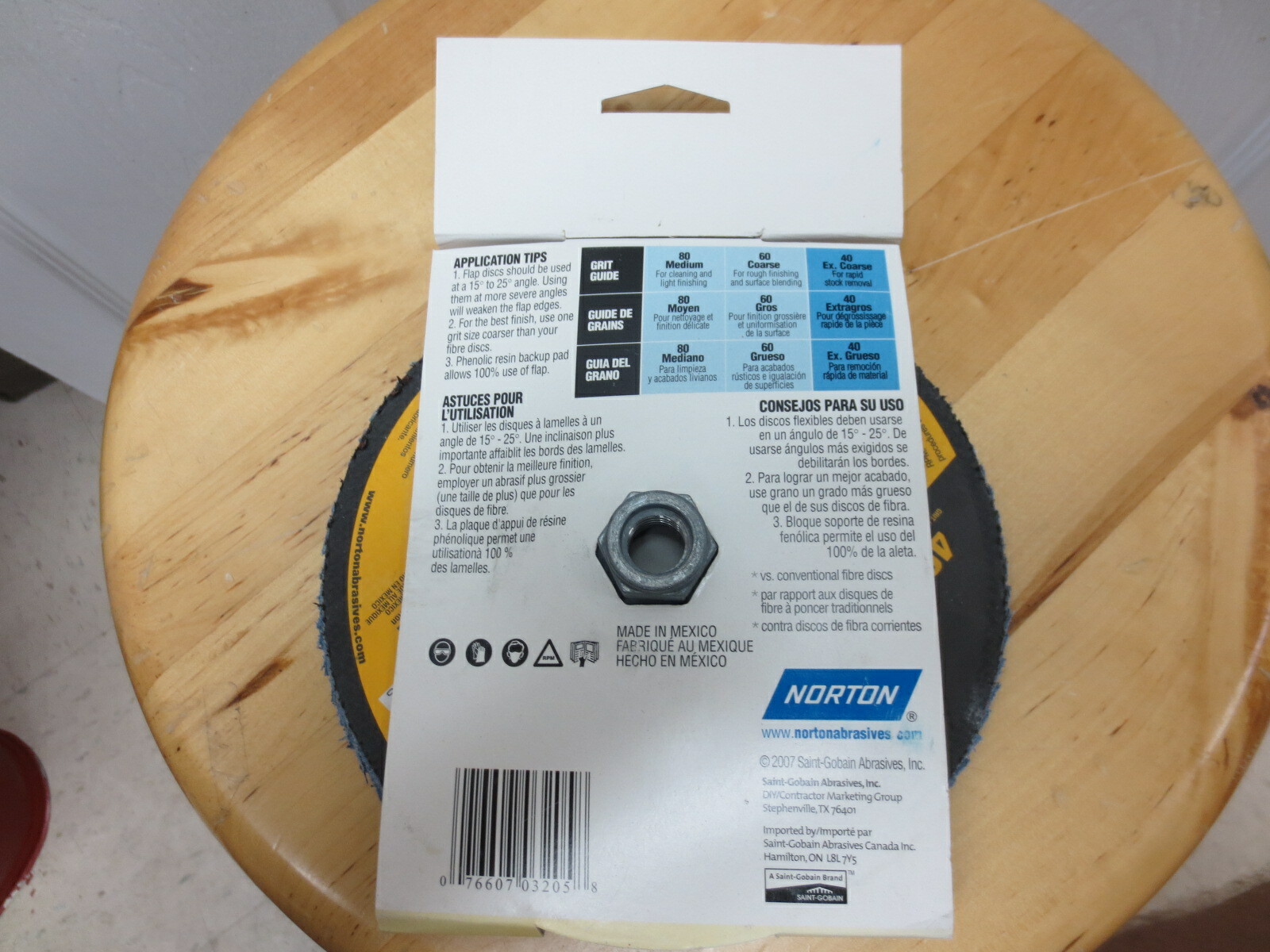 Norton 20X High Performance Abrasive Flap Disc, Type 29, Threaded Hole- 40 Grit