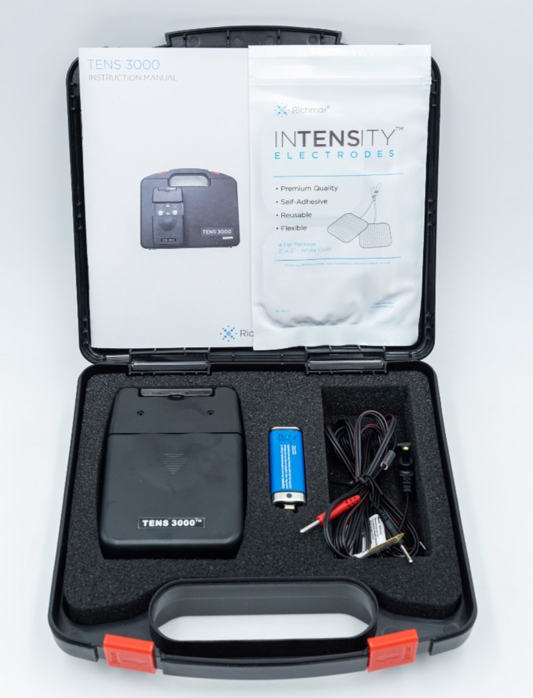 Roscoe TENS 3000 2-Channel Handheld Unit with Accessories and Case