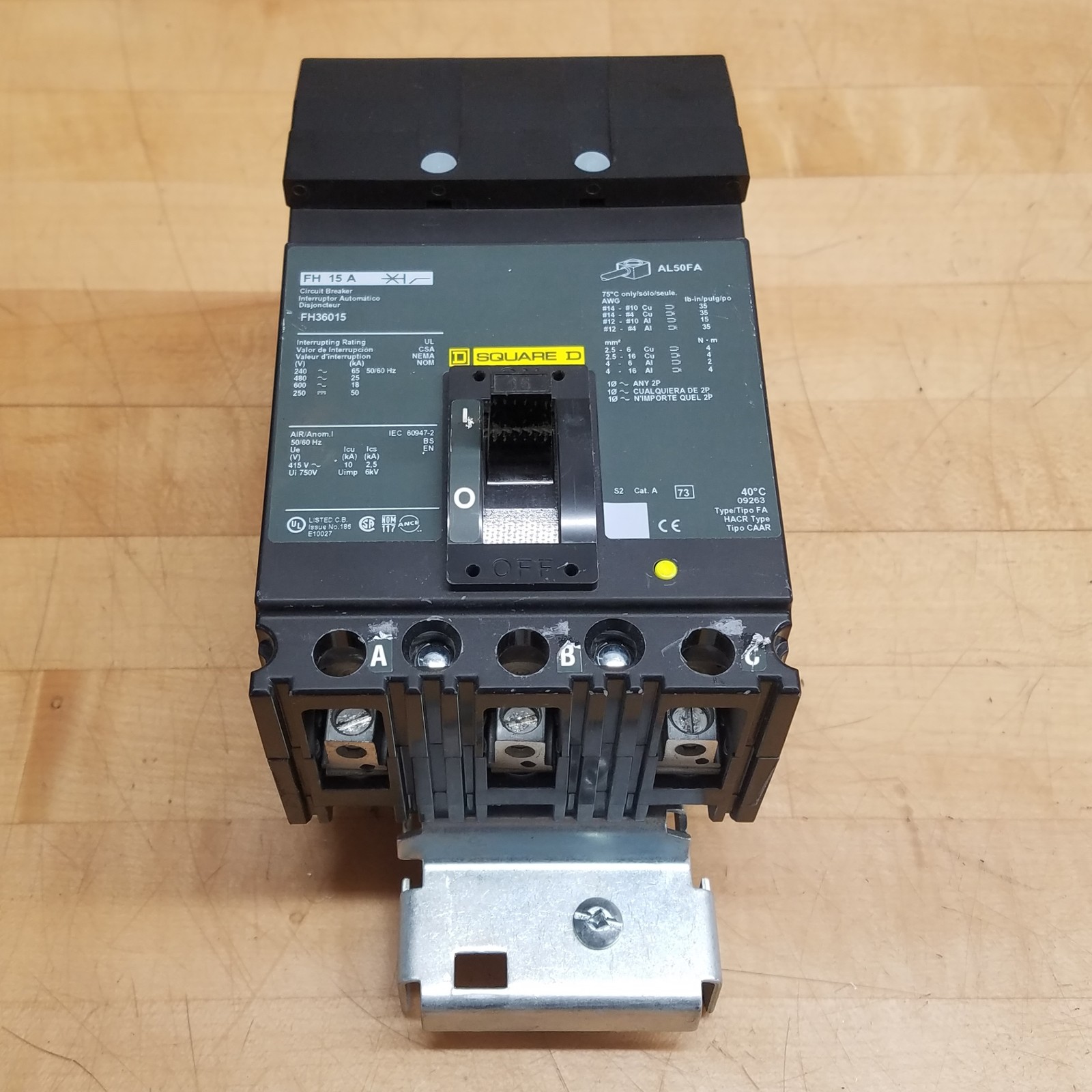 Square D FH36015 I-Line Circuit Breaker, 15A, 600V, 3-Pole, Dark Gray Label