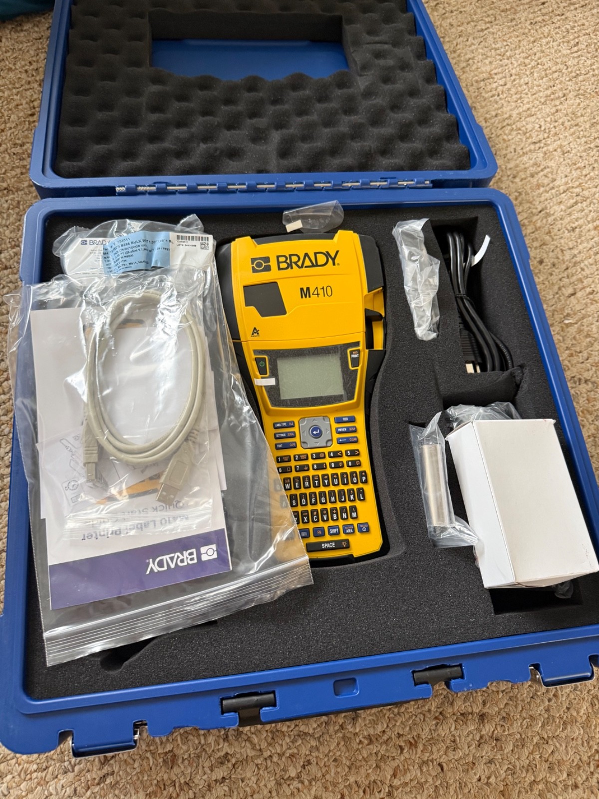 brady label maker m410