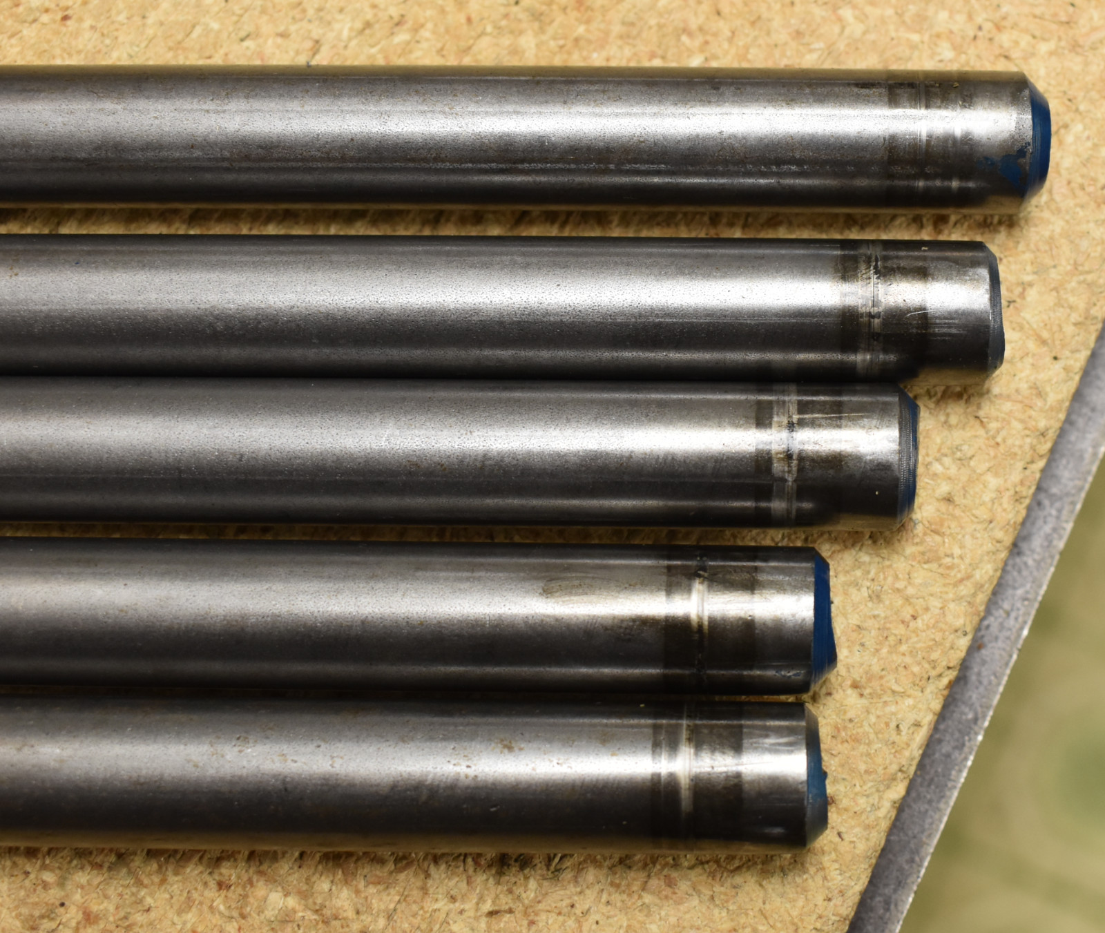 (5) pieces 12L14 Carbon Steel round 5/8″ (0.625) 12″ RND bar stock – CUTOFFS