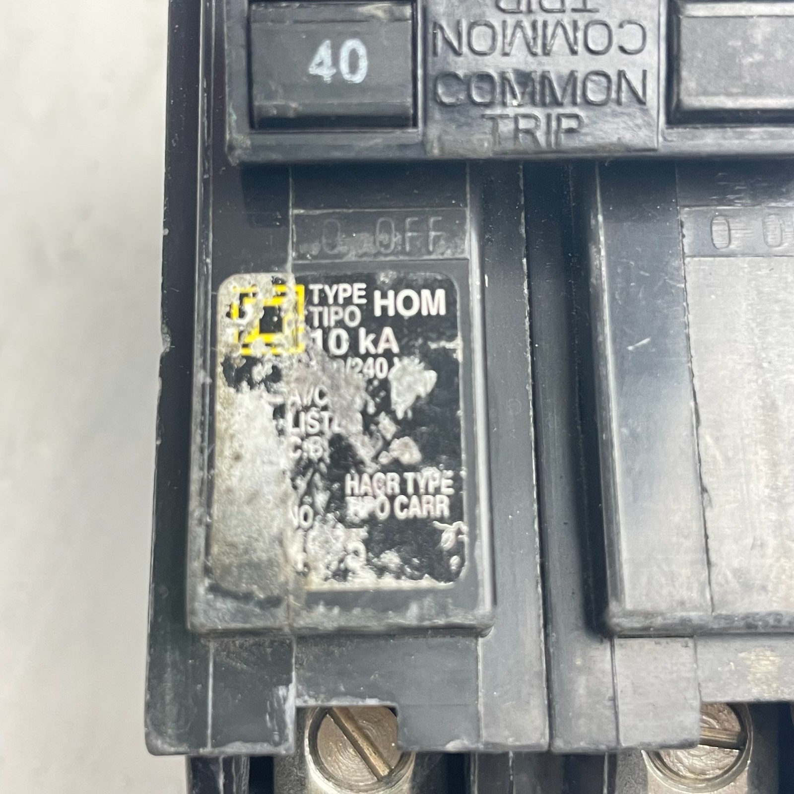 SQUARE D HOM240 Circuit Breaker Black 2 Pole 40A 120-240V