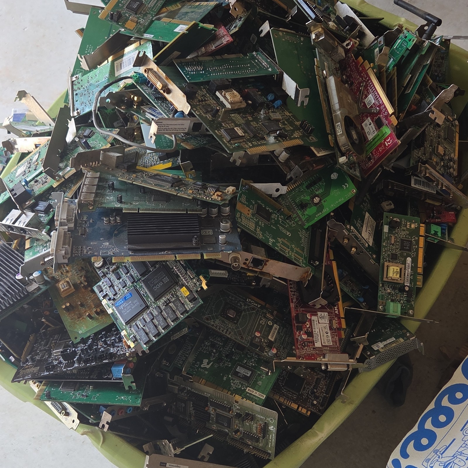 10 LB Hybrid circuit boards for gold recovery