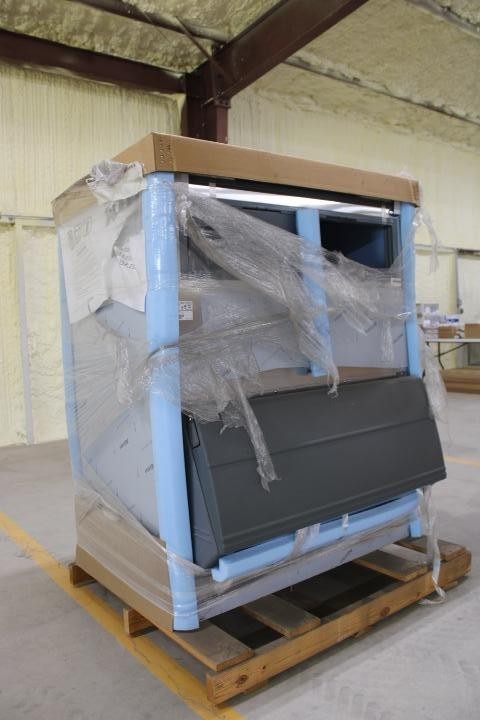 Follett SG1300S-48 48″ Ice Bin – 1320 lbs