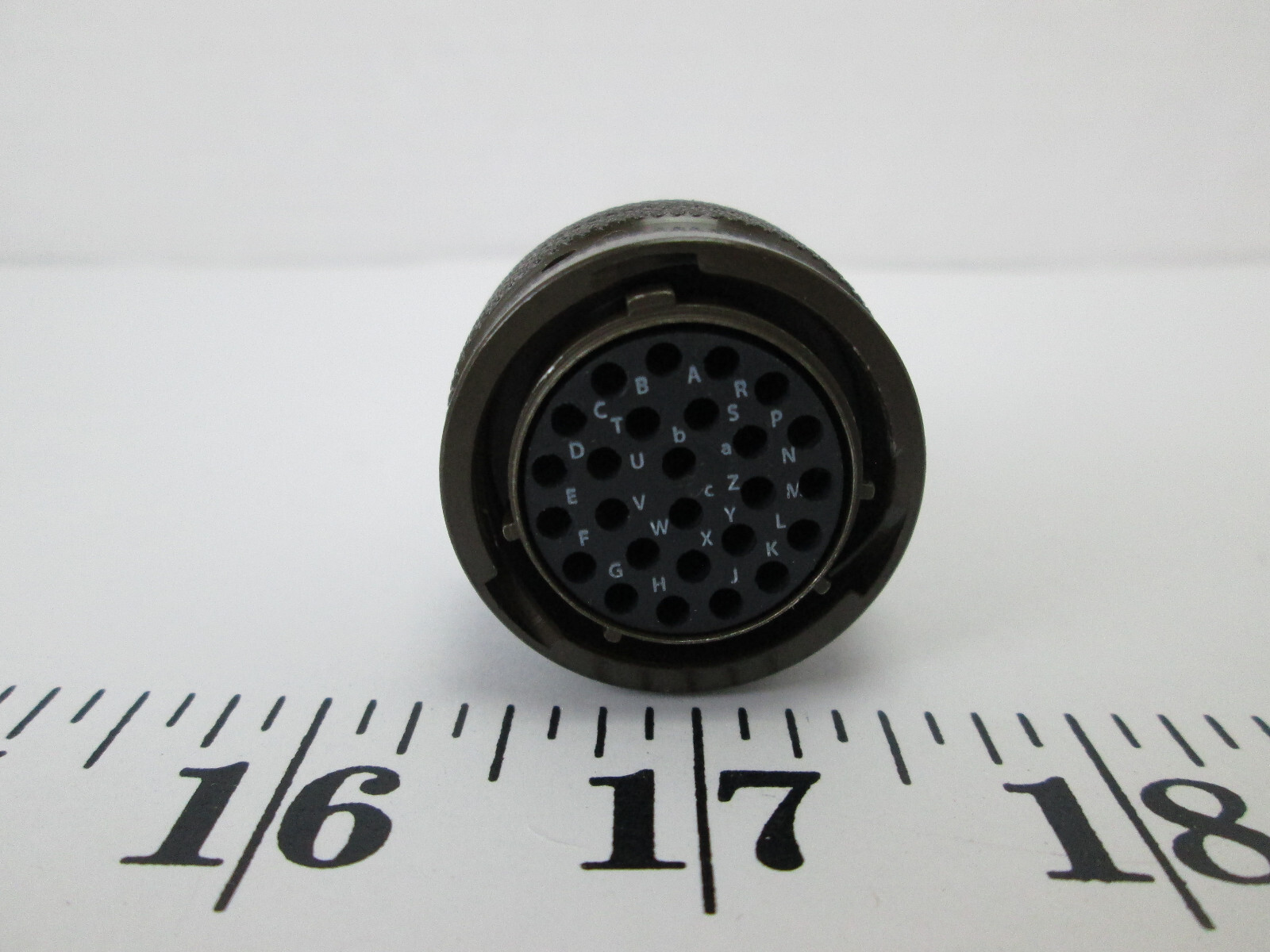 New NOS ITT Cannon 26 Position Circular Connector Plug Female Sockets SKU G