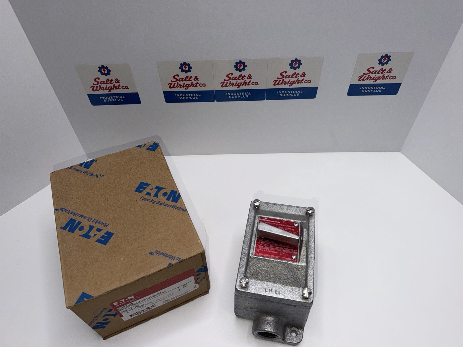 Eaton Crouse-Hinds EDS2129 Explosion Proof Snap Switch 20A 120-277V New in Box