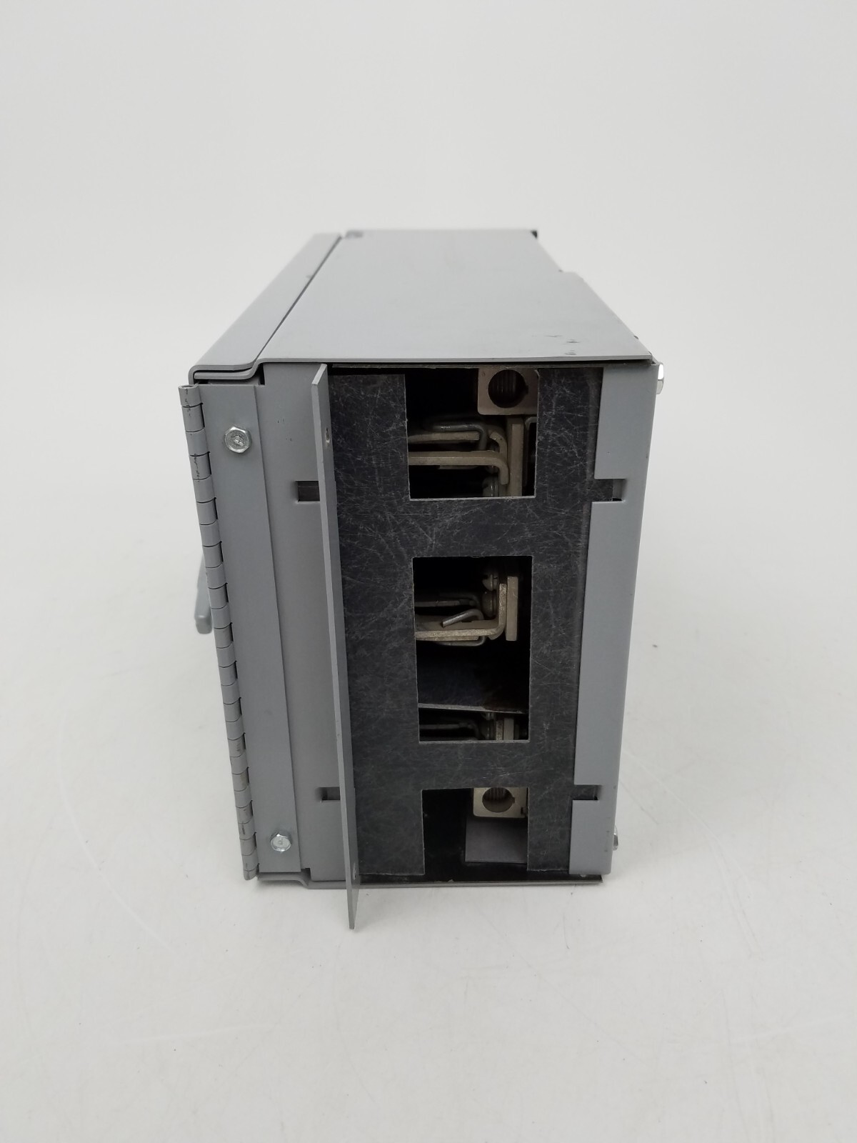 THFP323R GE Type QMR THFP PanelBoard Unit 100 Amp Right Hinge *NEXT DAY OPTION*