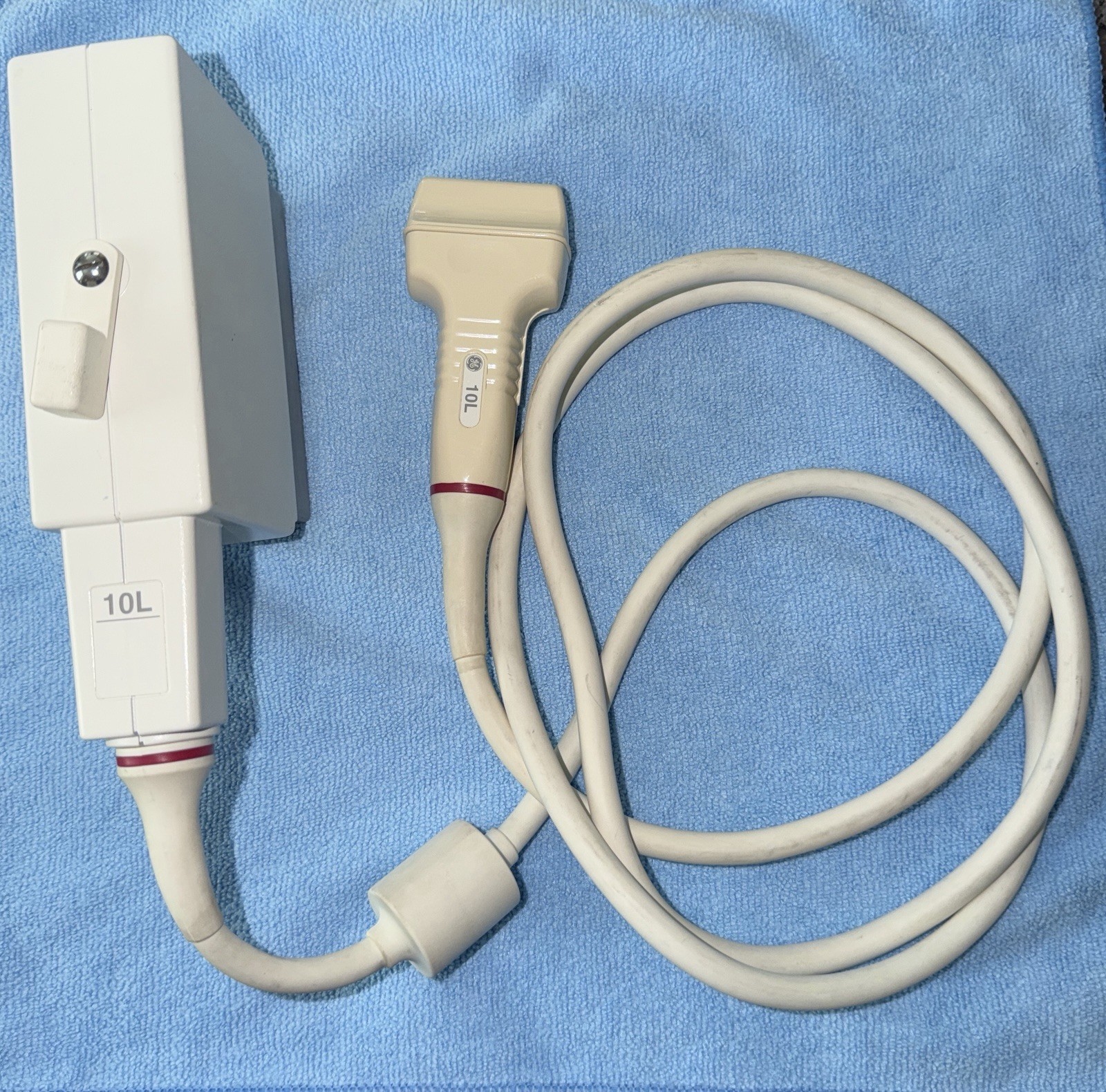 GE Yokogawa Medical Systems 10L Ultrasound Probe transducer w/ Cable