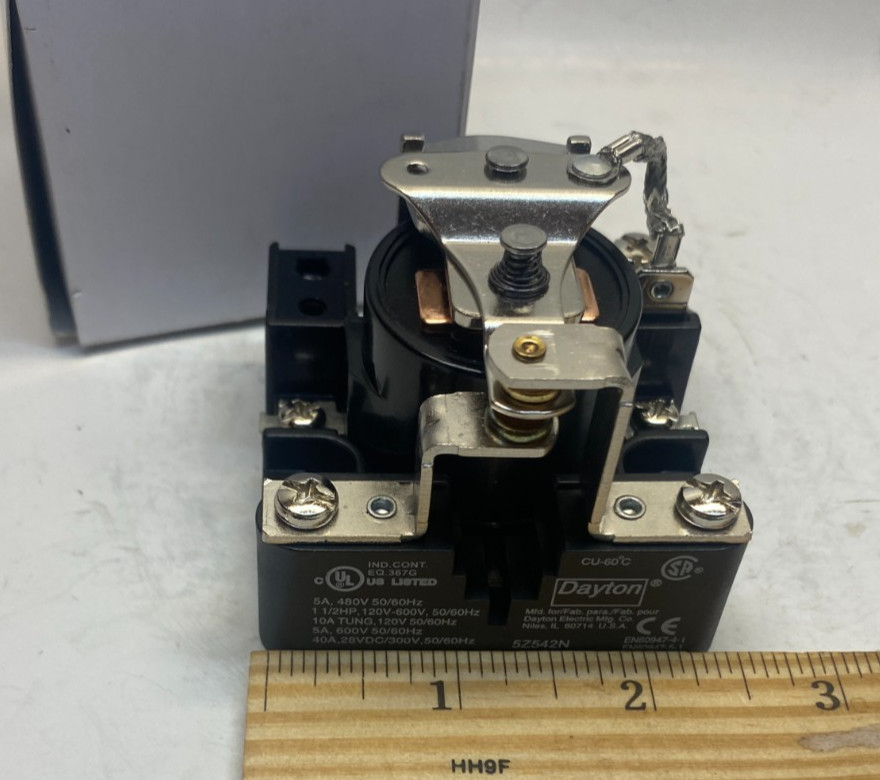 DAYTON 40A 120 VAC Coil SPDT Open Power Relay – 5 Terminal – Surface Mount
