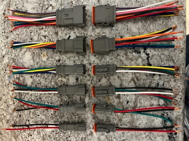 E008 Assembled Deutsch 2,3,4,6,8,12 Pin,12, 14, 16 AWG waterproof connector