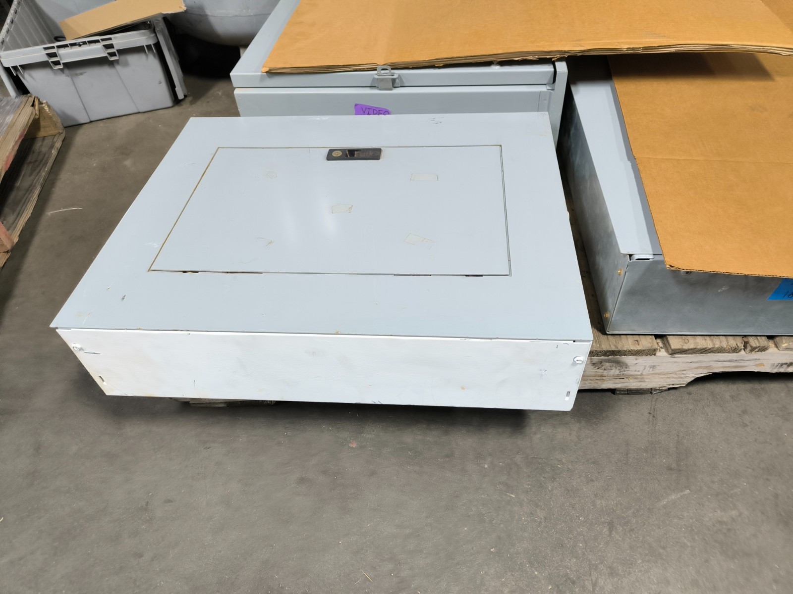 GE General Electric AQF3181CBX AXS5B7 A Series Panelboard 100 Amp 208Y/120V 3PH