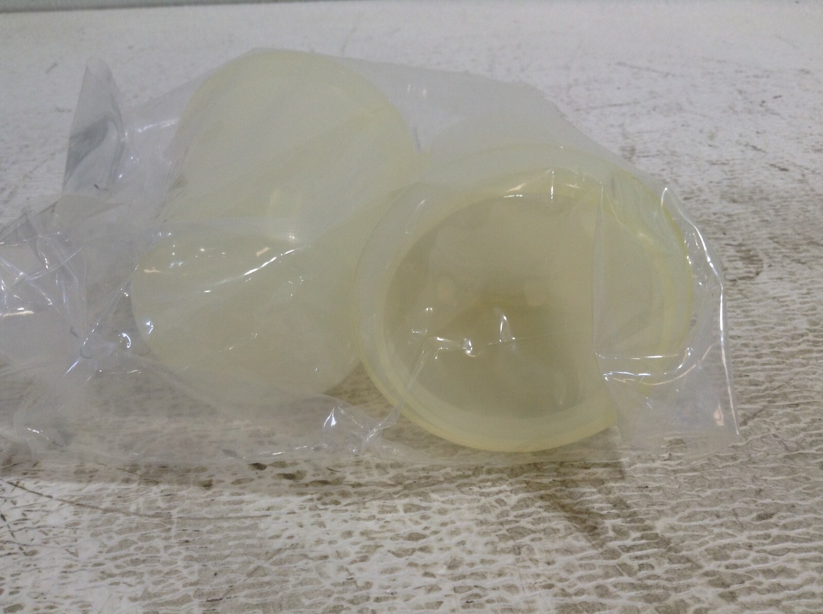 Daedong Kioti T4240-43134 Filter Pot T424043134 Bag of 2 New (TSC)