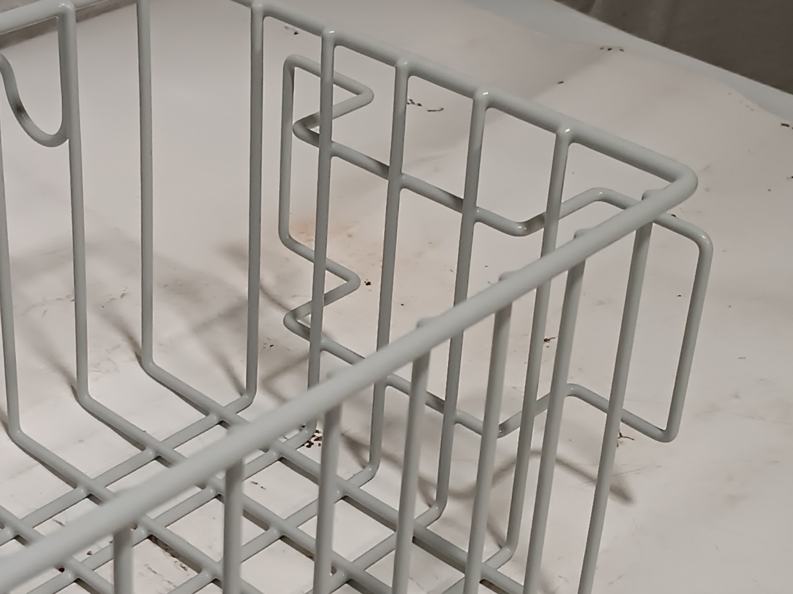 GCX RSL-0003-09 Roll Stand Utility Basket 12.75in W, 5.9in H, 7.5in D in box