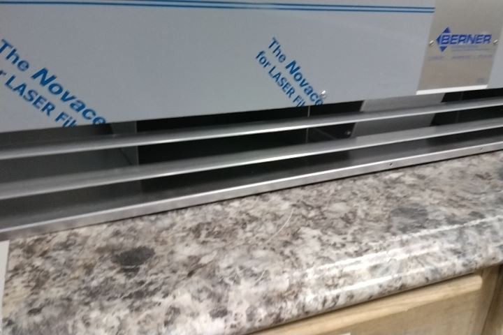 Berner SHD07-1048AC-P-G 3/4 HP 1882 Max CFM 120/208-240VAC Air Curtain