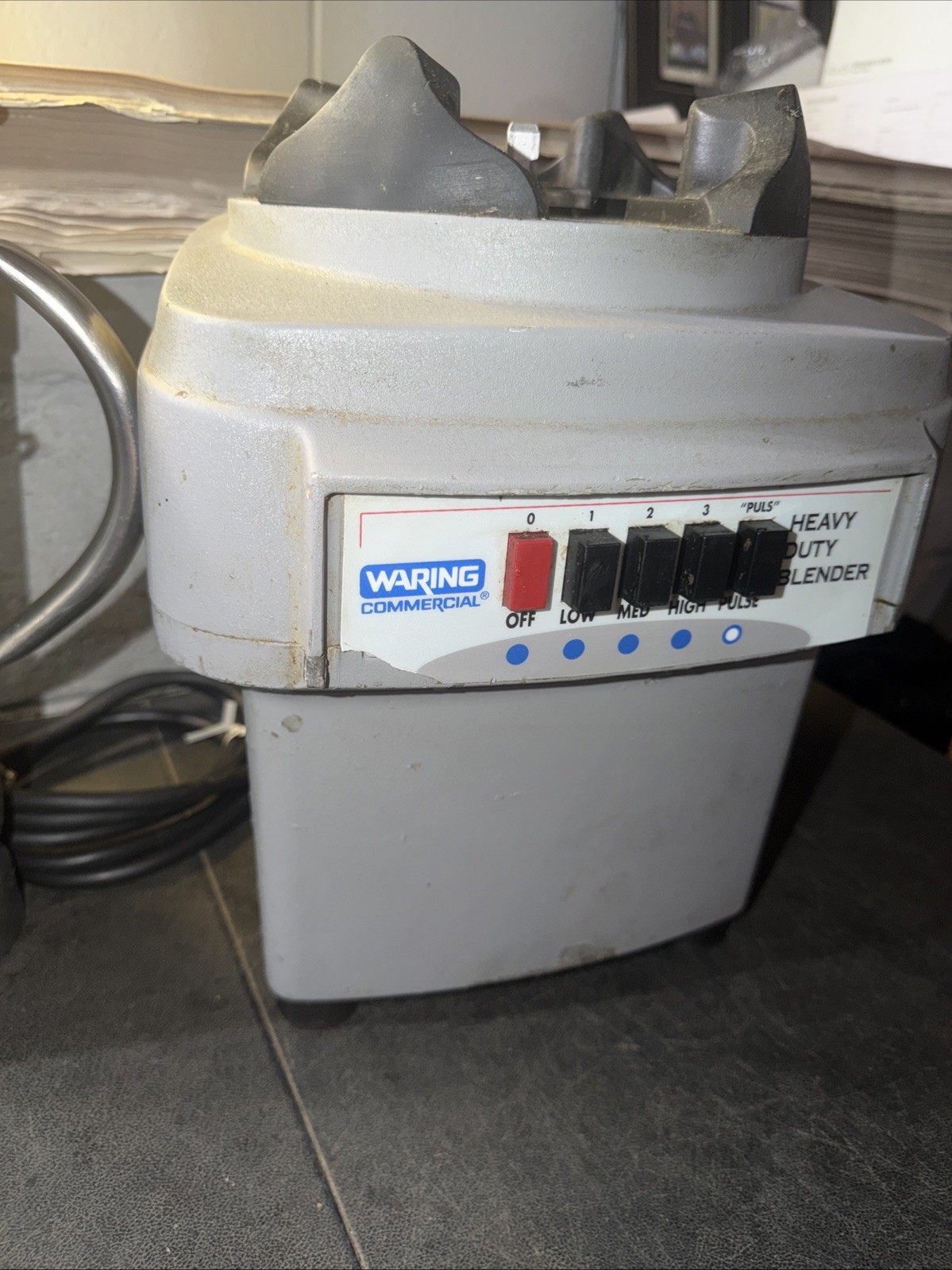 Waring Commercial Heavy Duty Blender 3-Speed (please read details) WORKS!!