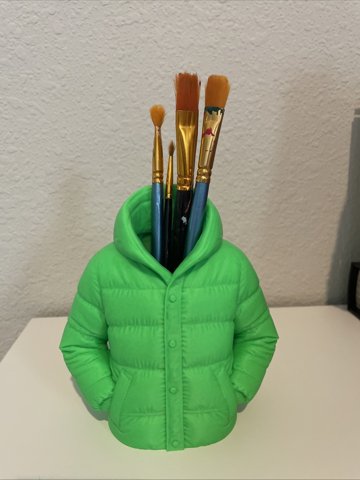 Pen stand, comb, pencil stand, brush stand, green, jacket