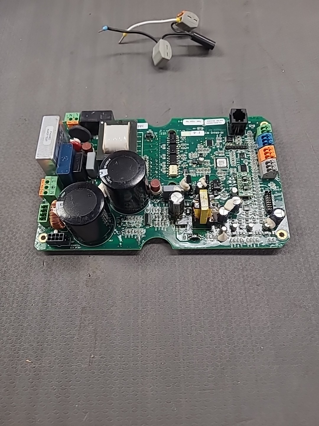 HOBART, 00-915179 3913 CONTROL PCB ASSY (Not Working-read description)