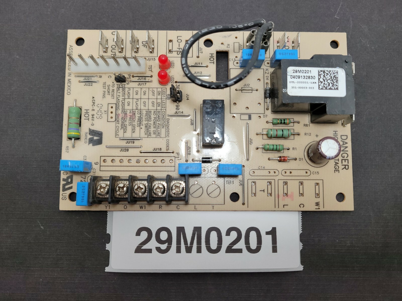 Lennox Defrost Control Board 29M0201 7221089 REV E Used