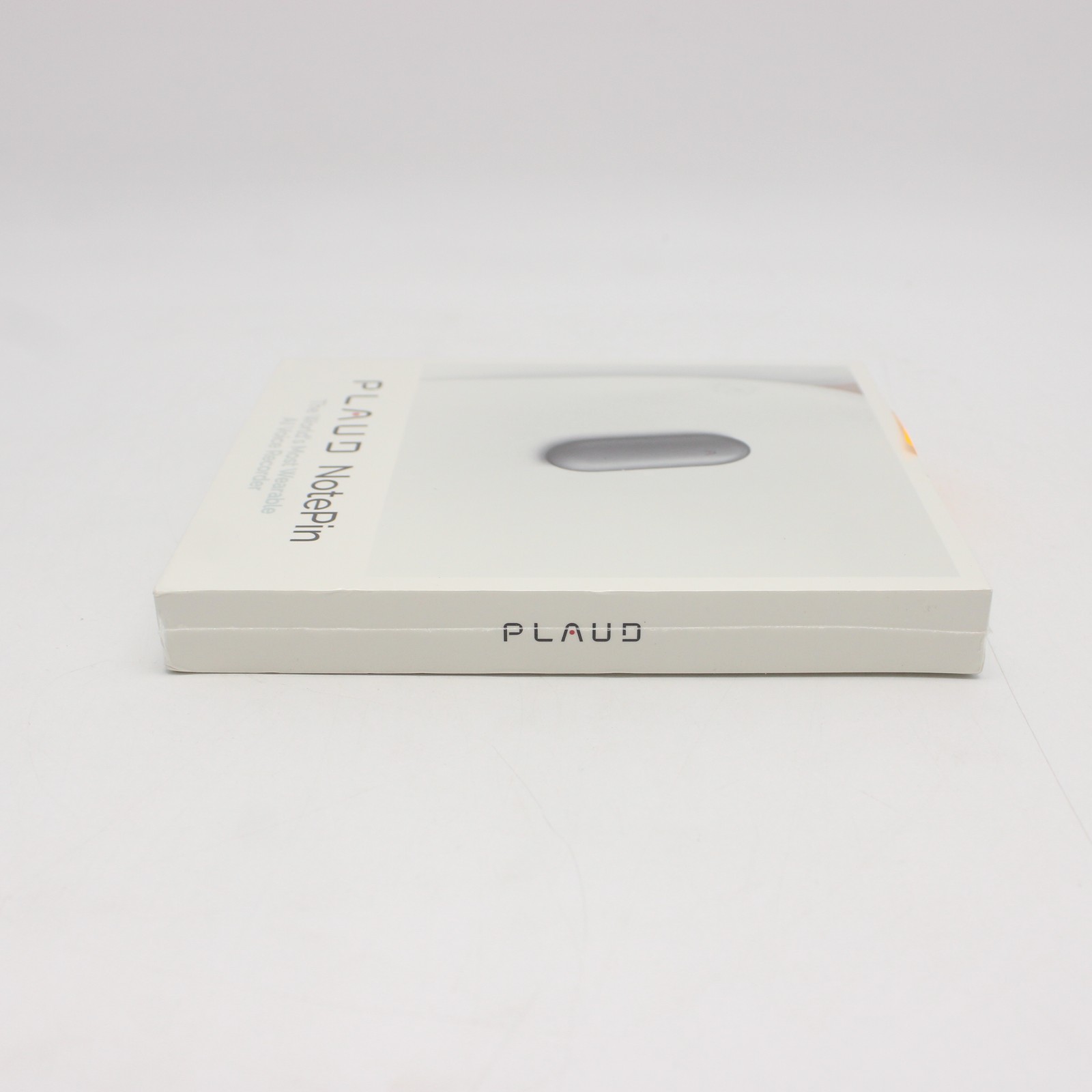 PLAUD PN0200 NotePin AI Voice/Audio Recorder 64GB | Cosmic Gray | NP-64G-GR-1