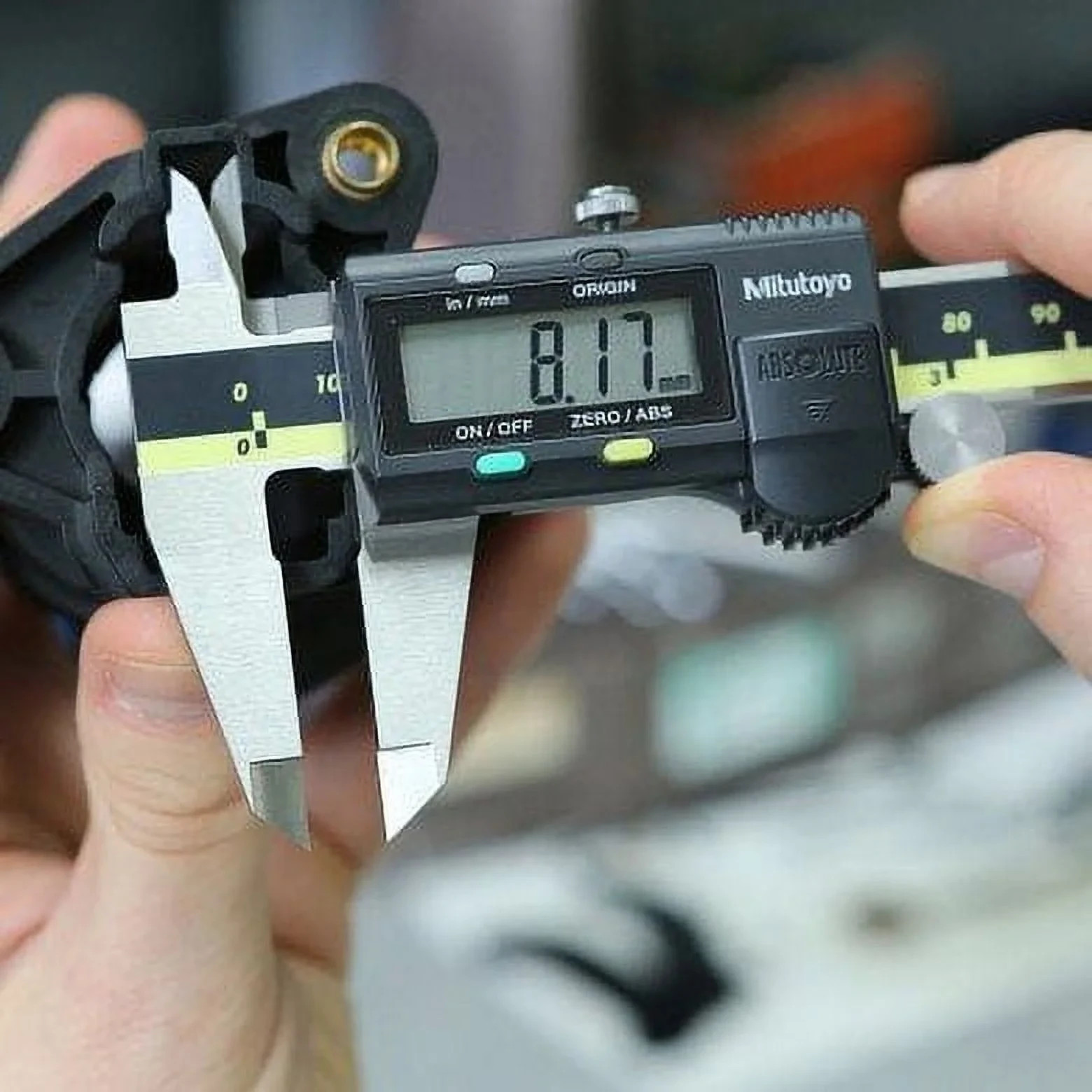 Mitutoyo digital caliper 500-196-30 CD-6″ ASX Digimatic Caliper (150mm) Stainle