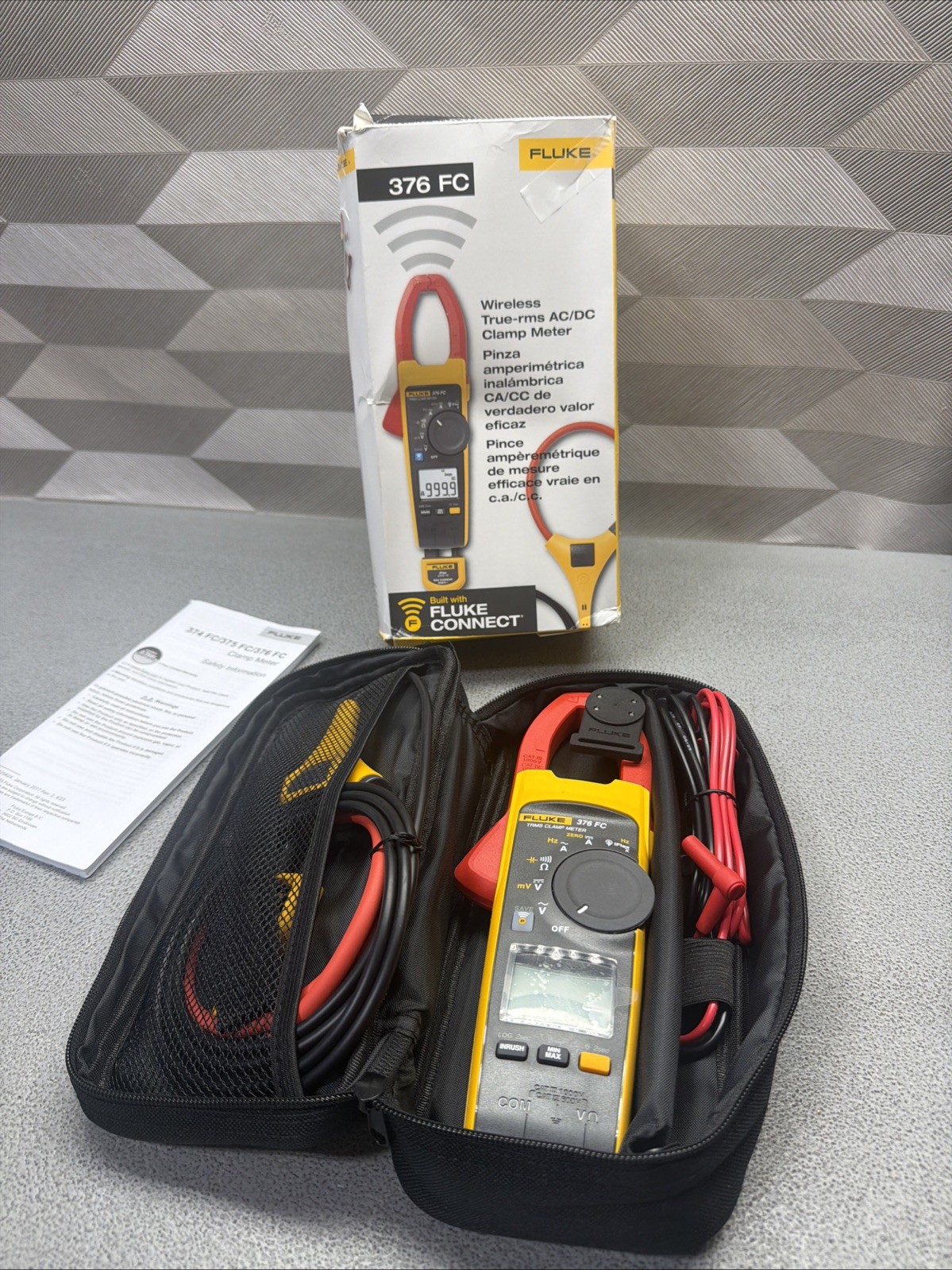 FLUKE 376 FC WIRELESS TRUE-RMS AC/DC CLAMP METER ( NEW OTHER )