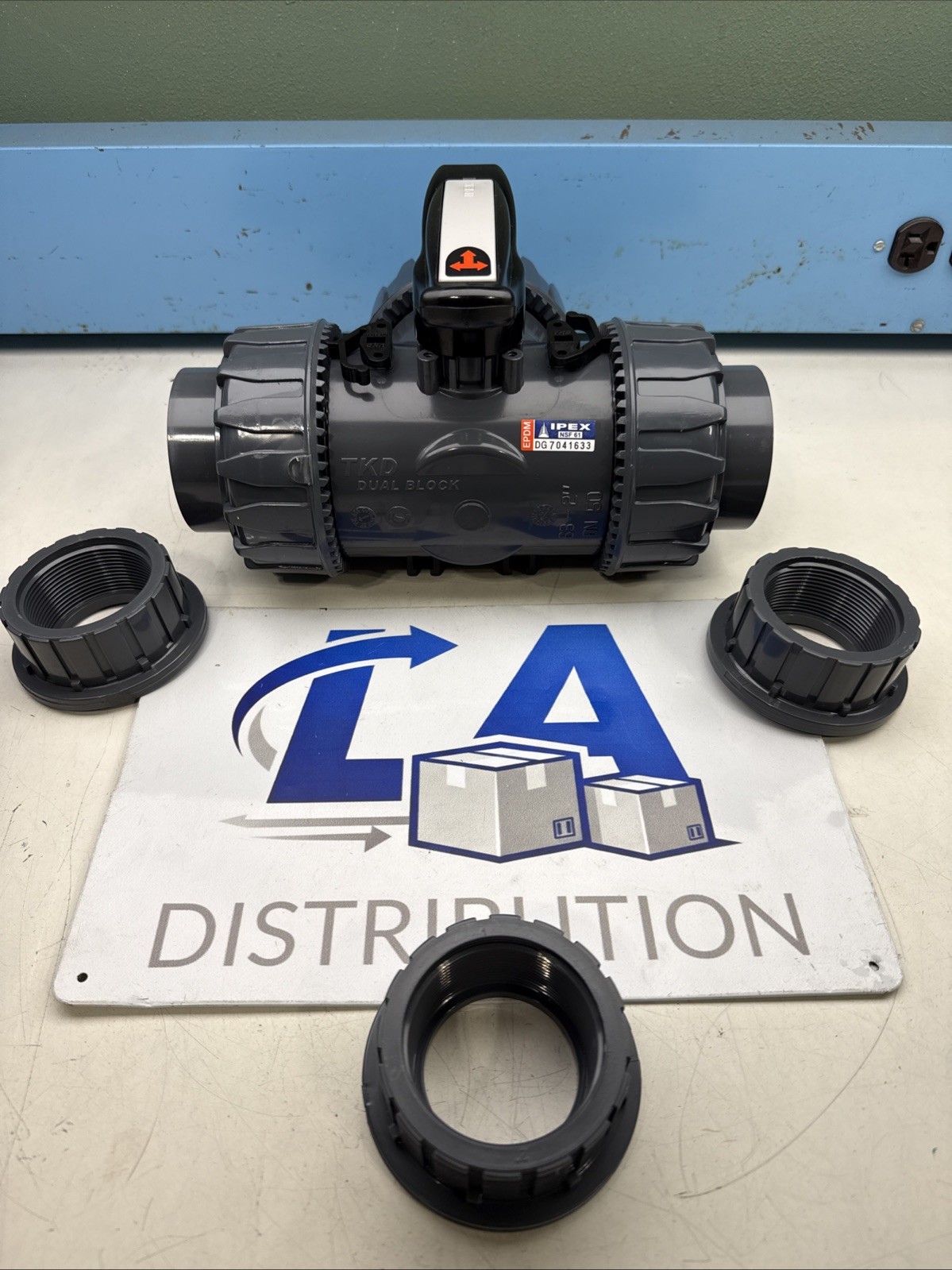 IPEX 2” TKD PVC – T PORT – EPDM SOC/THD TKDTBV108 3 Way Valve