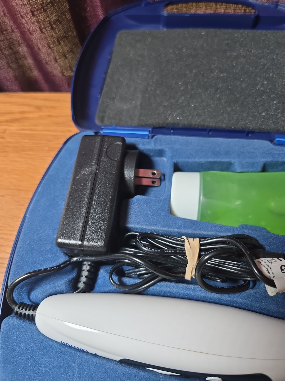 US Pro 2000 2nd Edition Portable Ultrasound Device