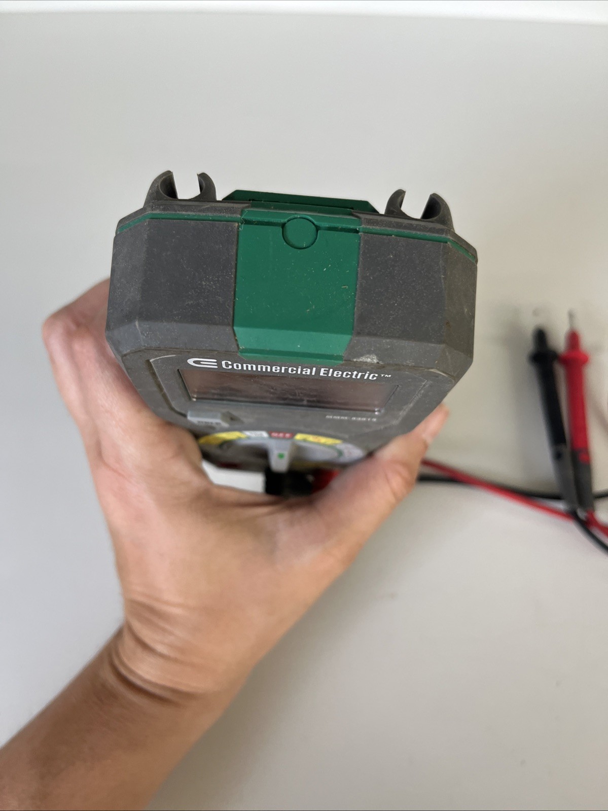 Commercial Electric MM-8301S Digital Multimeter w/ Test Leads Tested Working