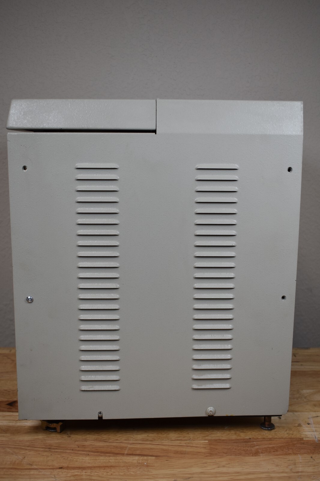 Packard Hydrogen Generator A8200 Model 8200 100-122 VAC