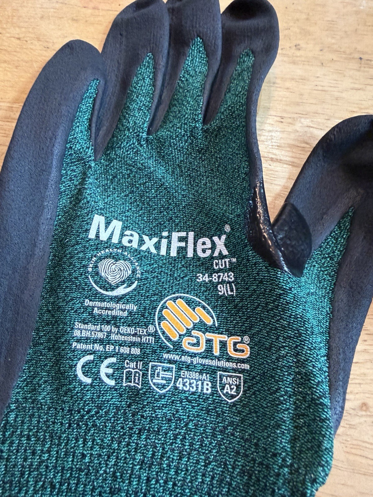 MaxiFlex Nitrile Micro-Foam Coated ANSI A2 Cut Resistant Work Gloves 34-8743 (L)
