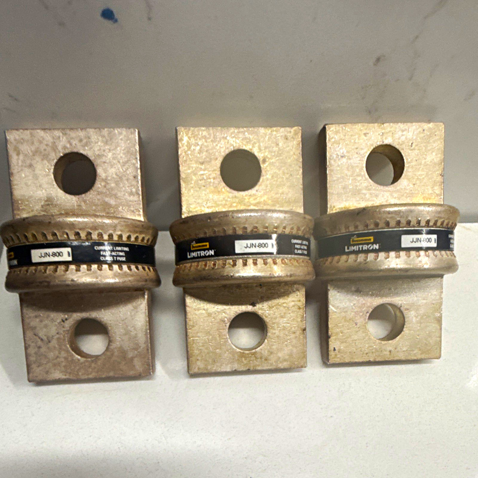 Cooper Bussmann Limitron JJN-800 Class T 800A Fast-Acting Fuse 600-700V 3pk