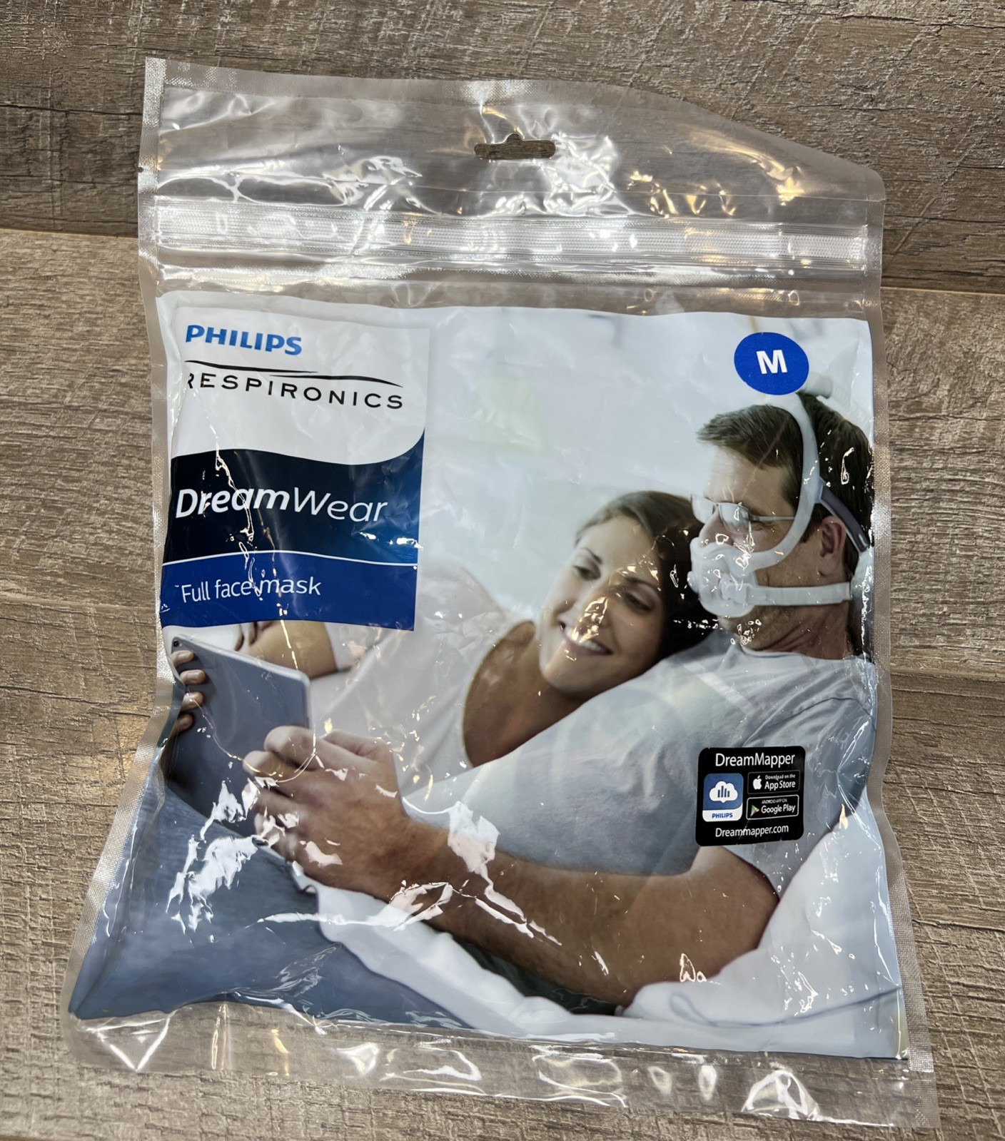 Philips Respironics Dreamwear Sz Medium Full Face Mask with Headgear -NEW Sealed