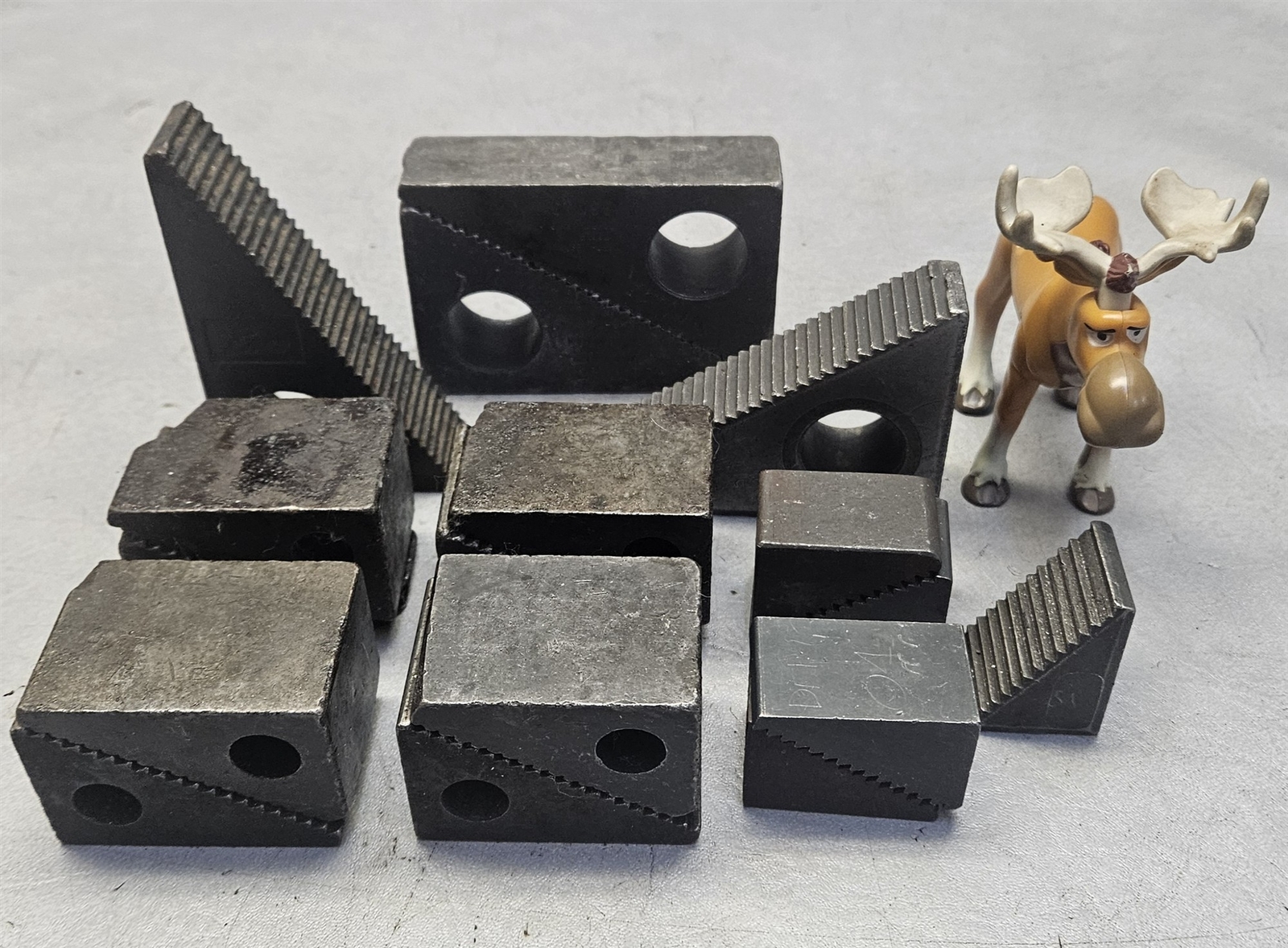 Assorted Serrated Triangle Step Blocks Machinist Tools Mixed Lot of 17