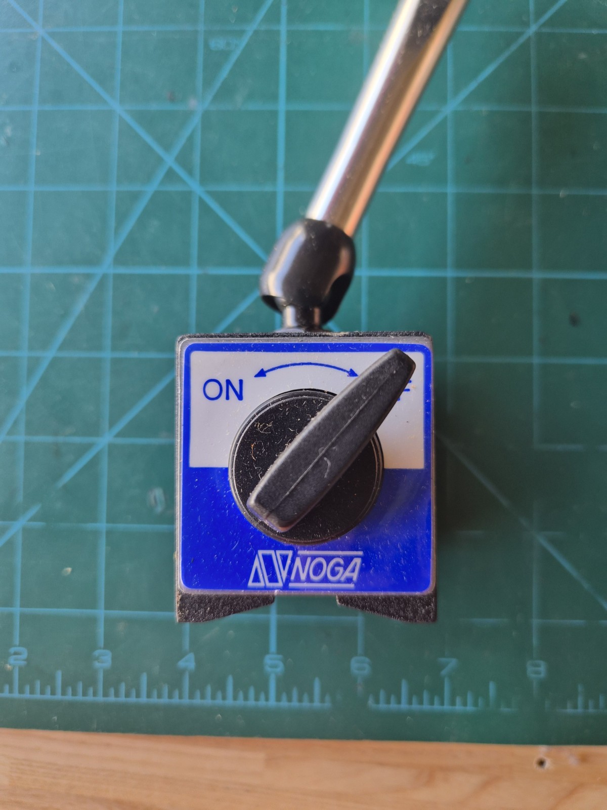 NOGA DG61003 Articulating Magnetic Indicator Holder