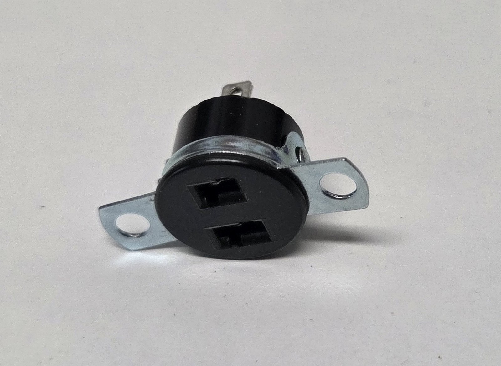 New Cinch S-302-AB 2-Pin Jones Panel Connector Solder Eyelet – NEW