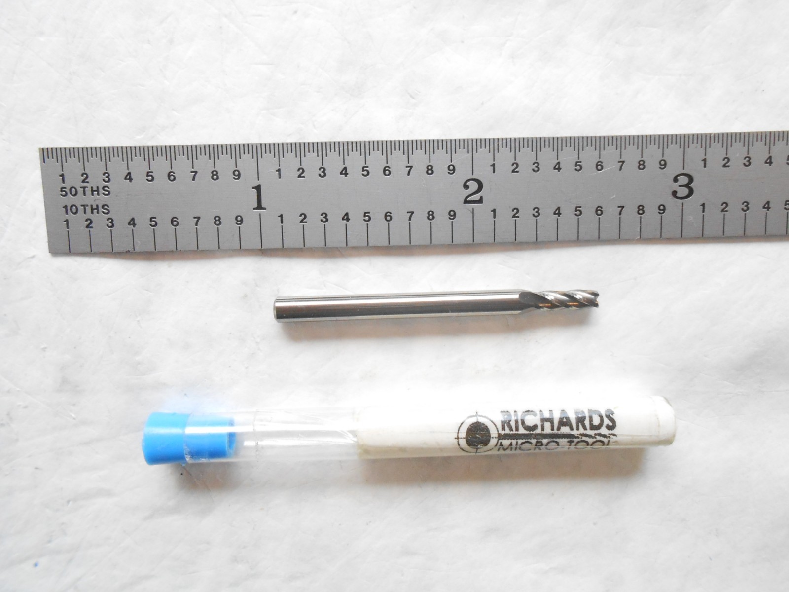 NEW RICHARDS USA .100″ CUT DIA X .300″ X 1-1/2″ L X .010″ CR 4FL CARBIDE ENDMILL