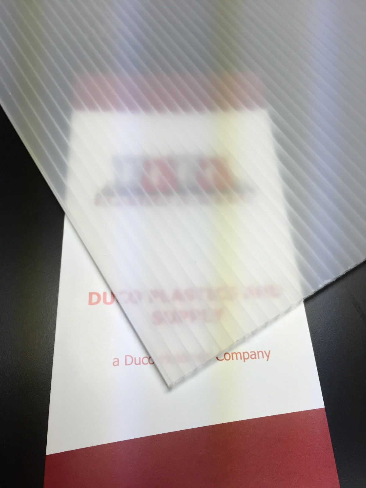 Coroplast 4mm 24″ x 18″ (8 Pack) Translucent Corrugated Sheets Horizontal
