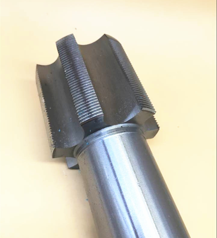 62mm x 2.0 Metric HSS Right hand Tap M62 x 2mm Pitch [SN/3]