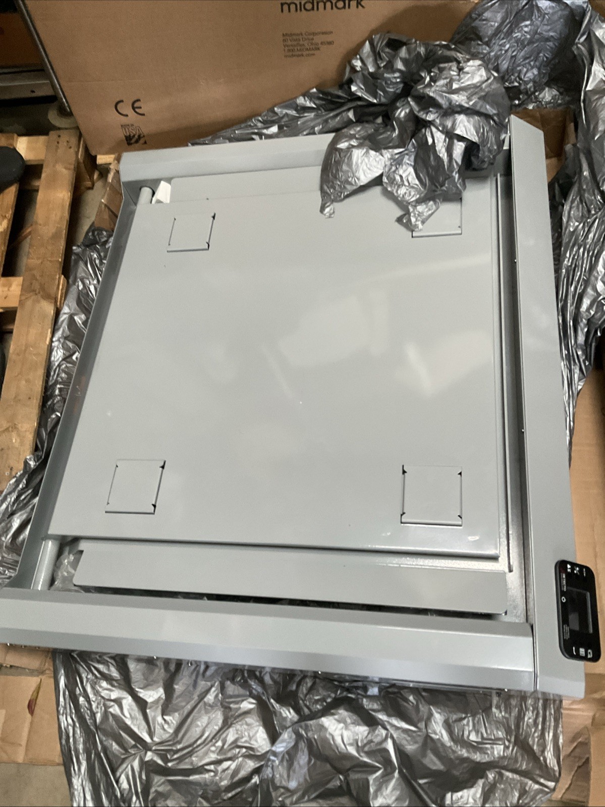 Detecto 7550 Digital Wall Mount Wheelchair Scale with Fold Down Platform