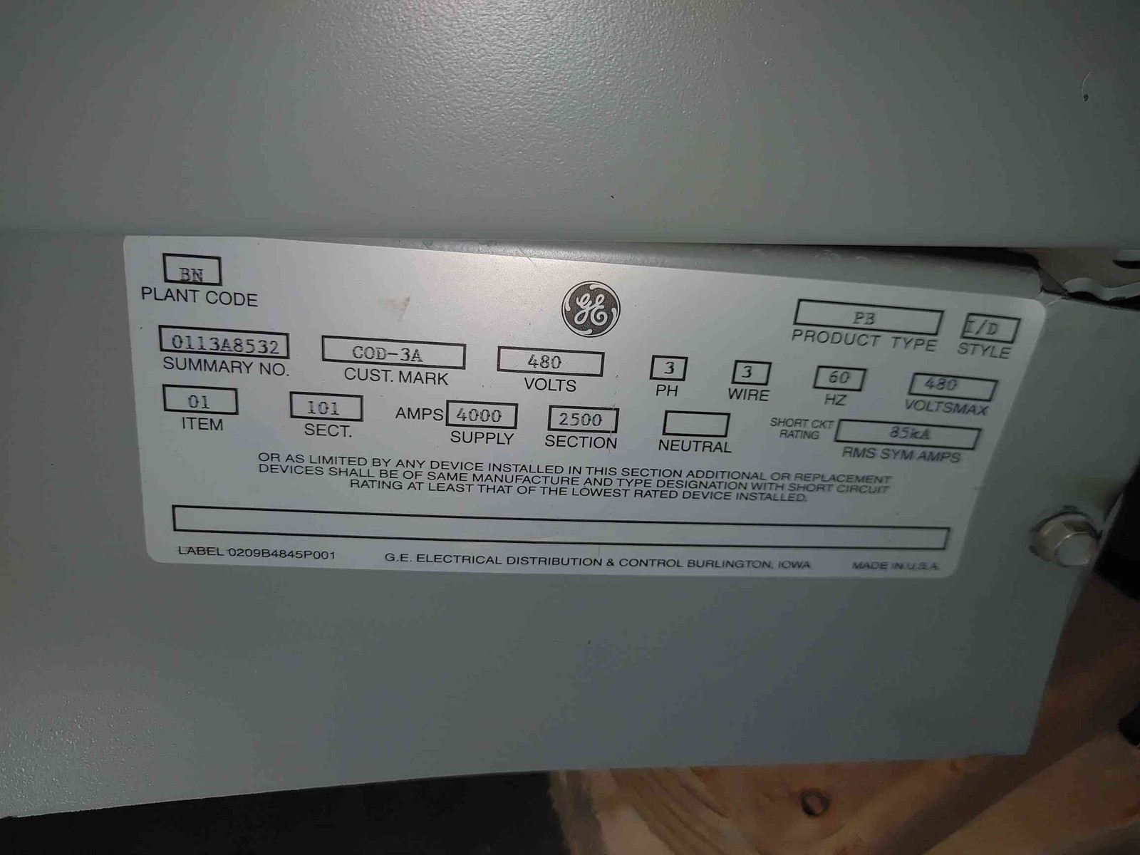 GE Power Break Switchboard Switchgear 4000A 2500A 480V 3PH 3W 85kA 0113A8532
