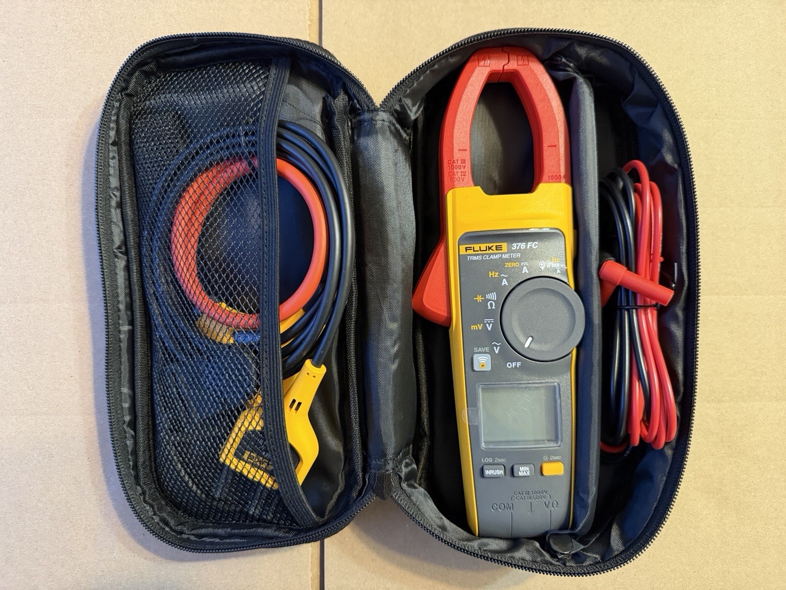 Fluke 376 FC Wireless True RMS 1000A AC/DC Clamp Meter i2500-18 iFlex Flex Cable