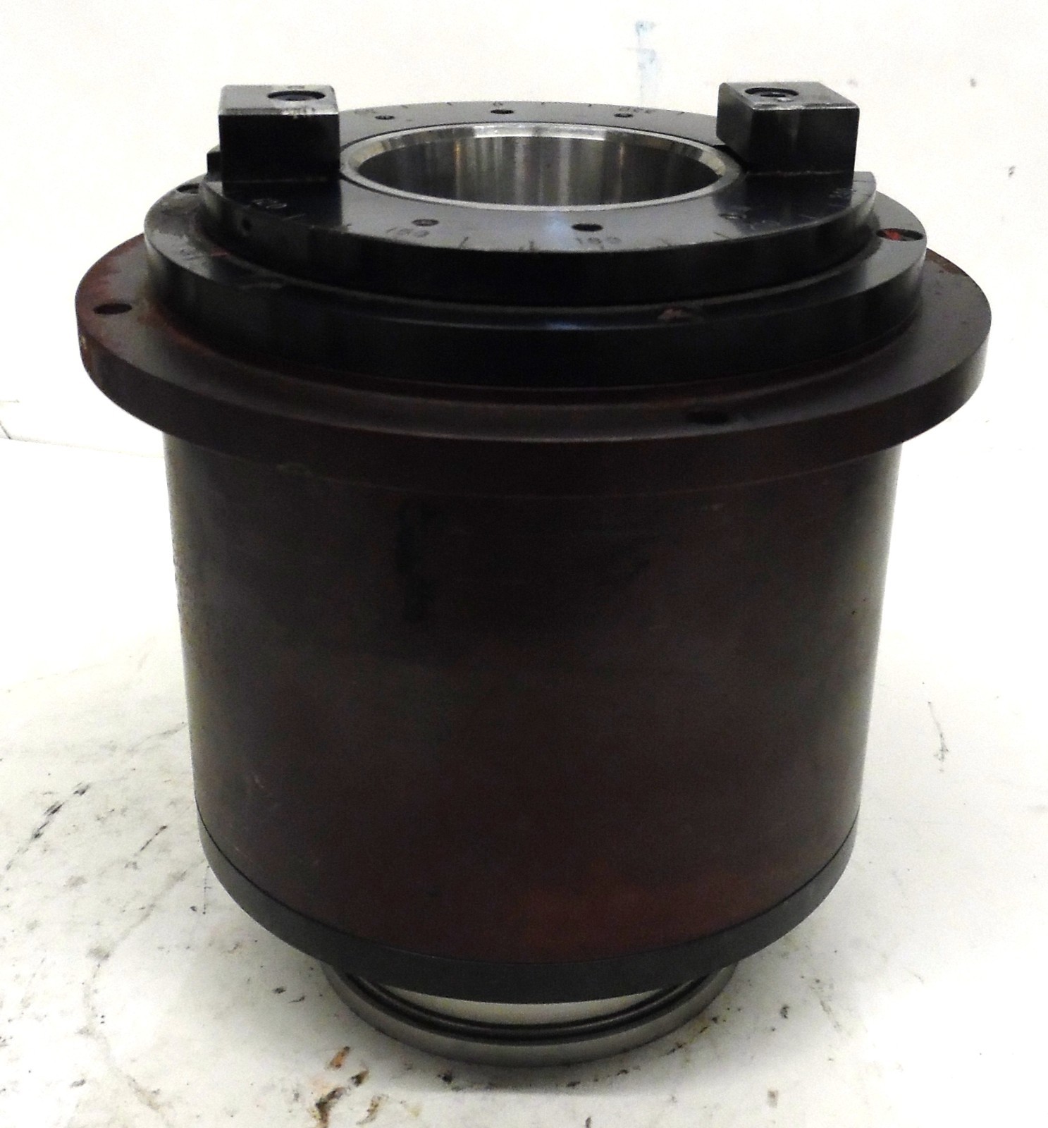 GROS-ITE SPINDLE, STYLE 485-001-038, 500 RPM, USED ON DYNAMIC BALANCING MACHINE